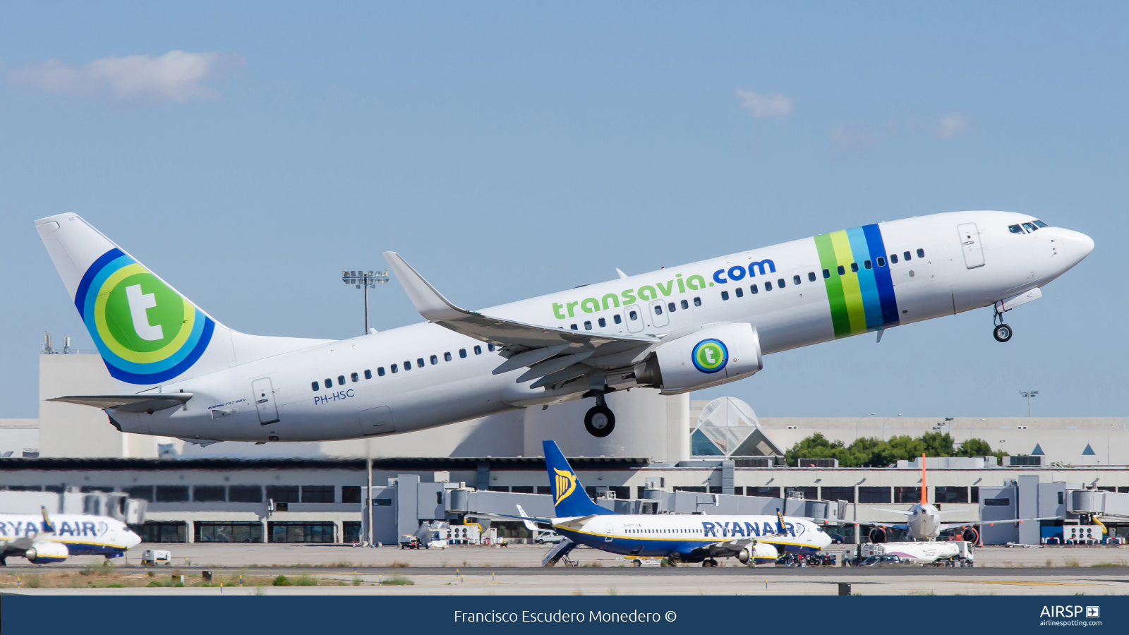 Transavia  Boeing 737-800  PH-HSC