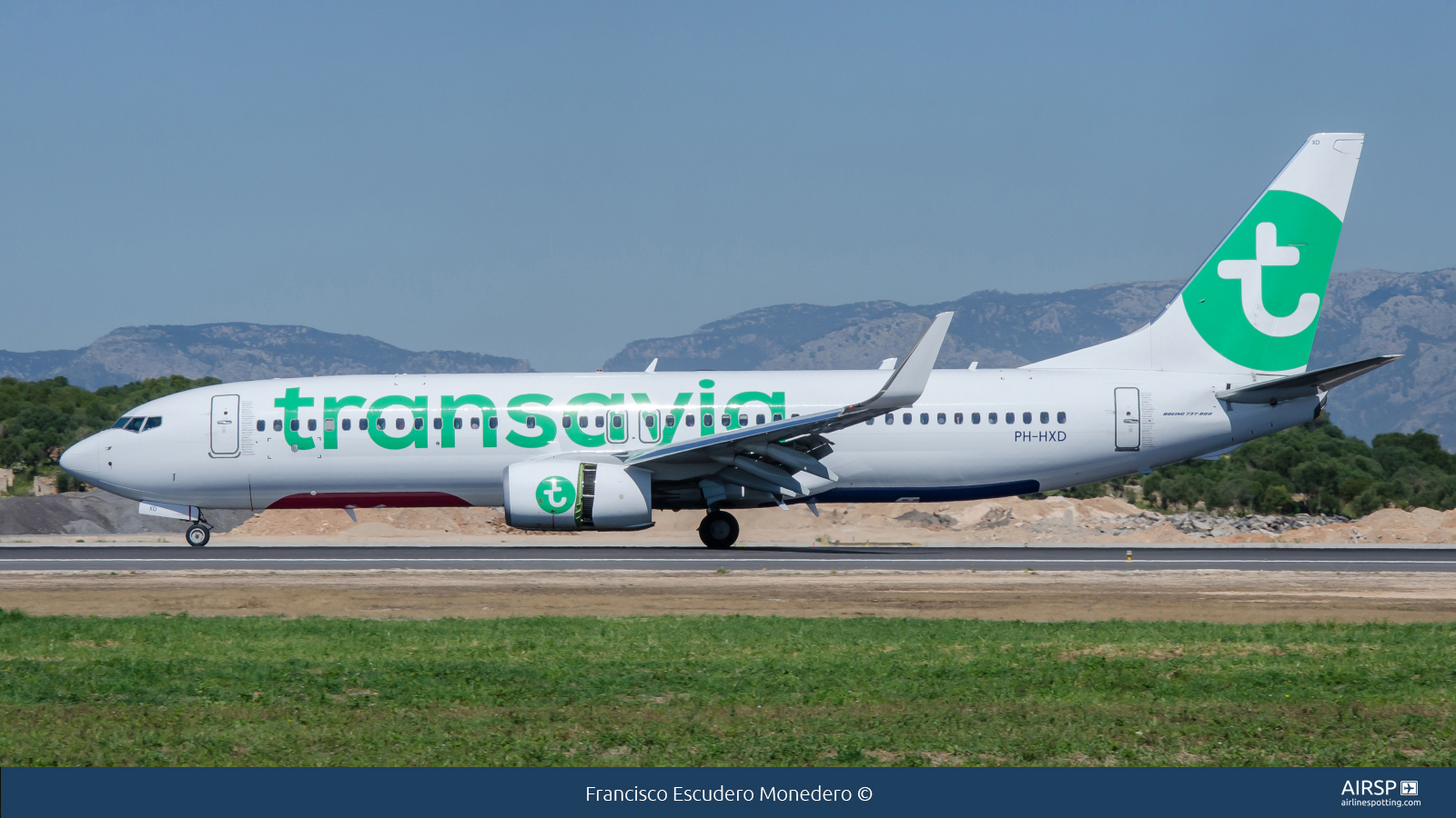 Transavia  Boeing 737-800  PH-HXD