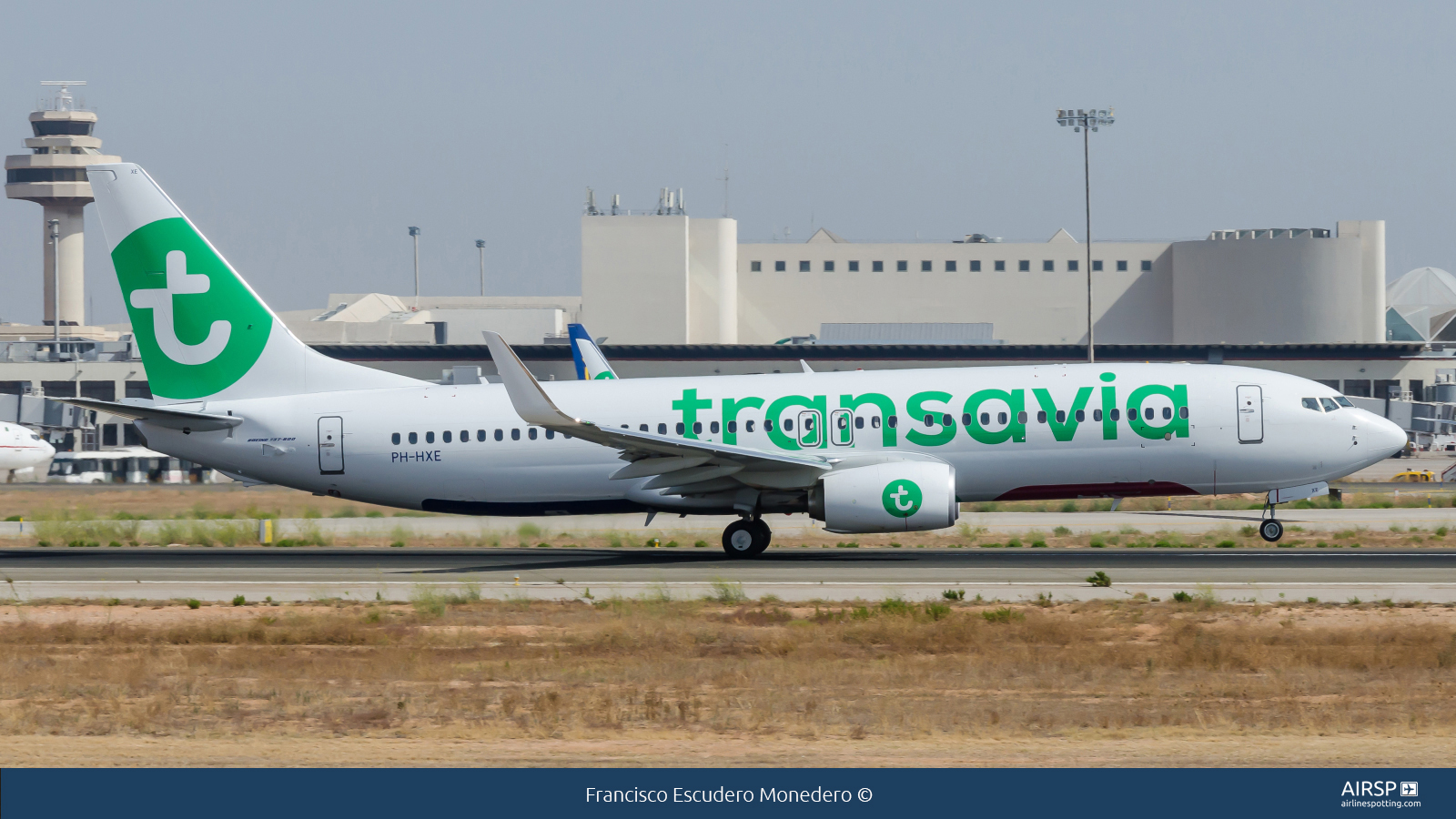 Transavia  Boeing 737-800  PH-HXE