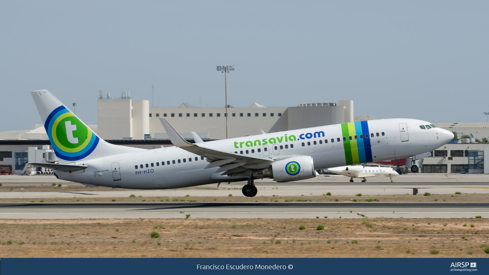 Transavia  Boeing 737-800  PH-HZO