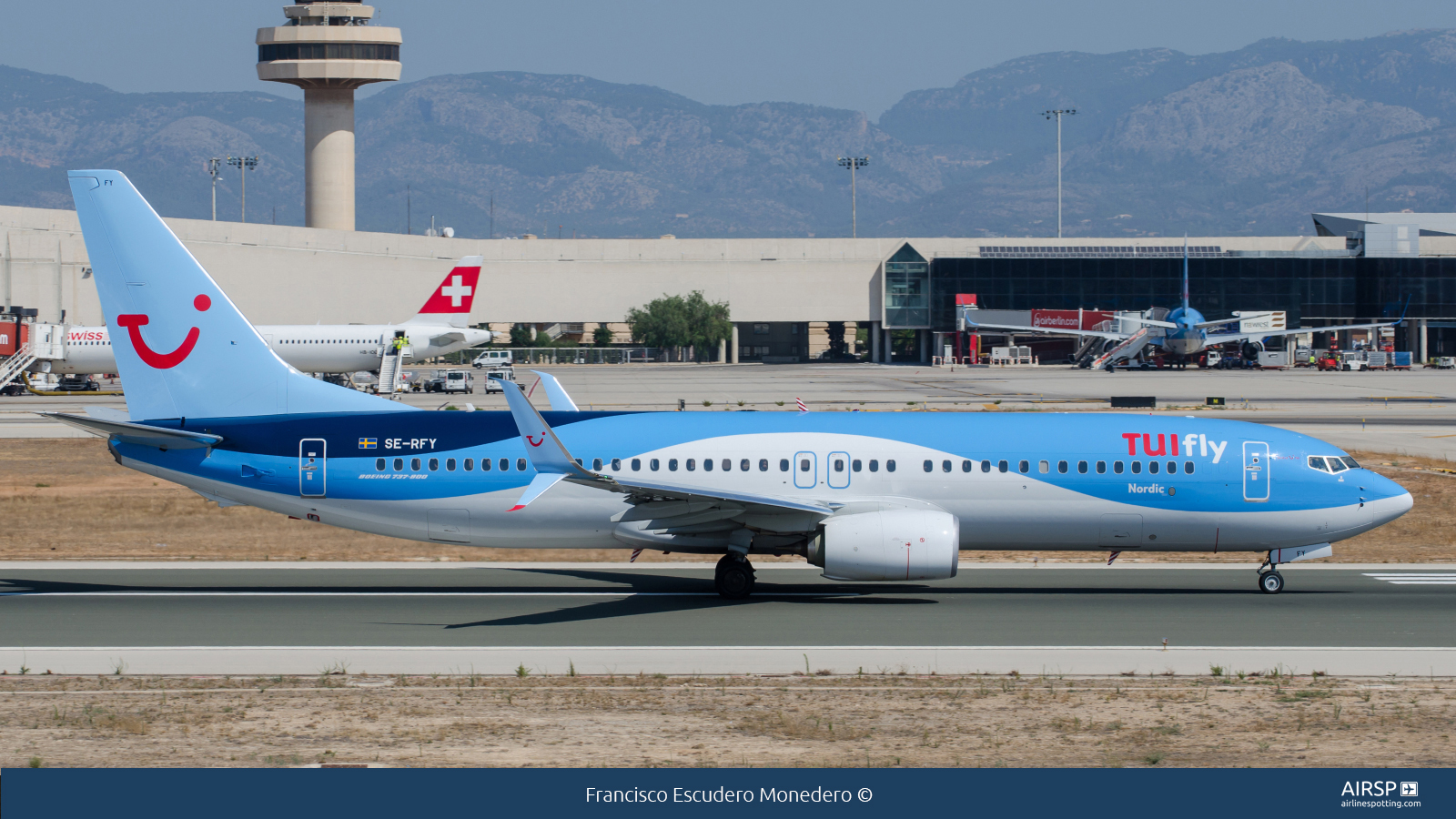 Tui Fly Nordic  Boeing 737-800  SE-RFY