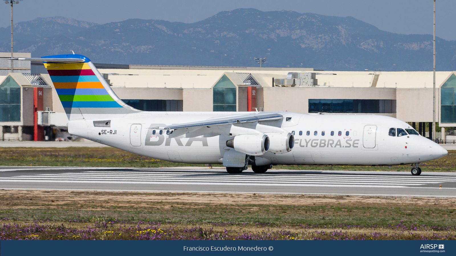 BRA Braathens Regional Airlines  Avro RJ-100  SE-RJI