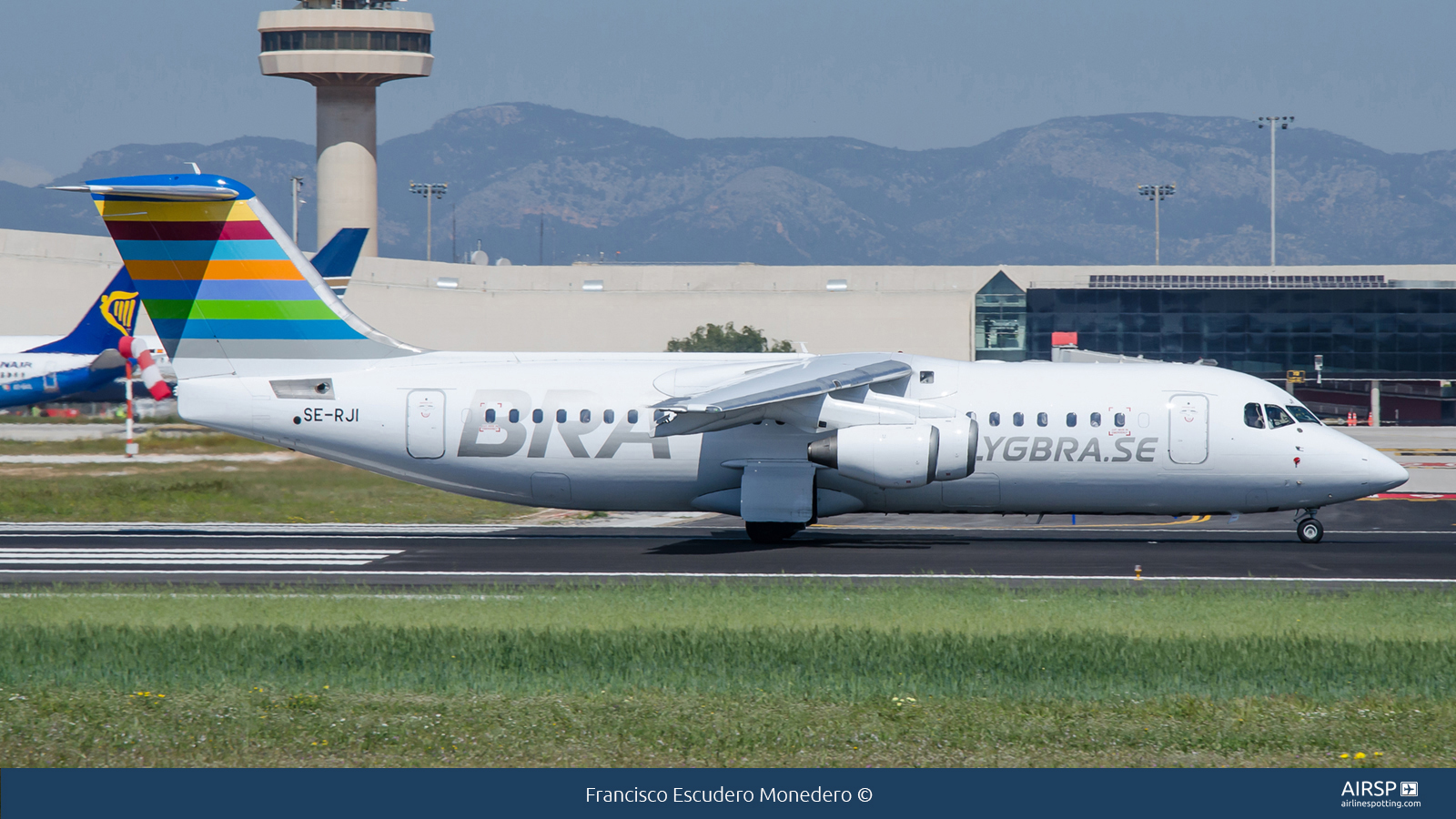 BRA Braathens Regional Airlines  Avro RJ-100  SE-RJI