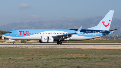 Tui Airways Boeing 737 Max 8