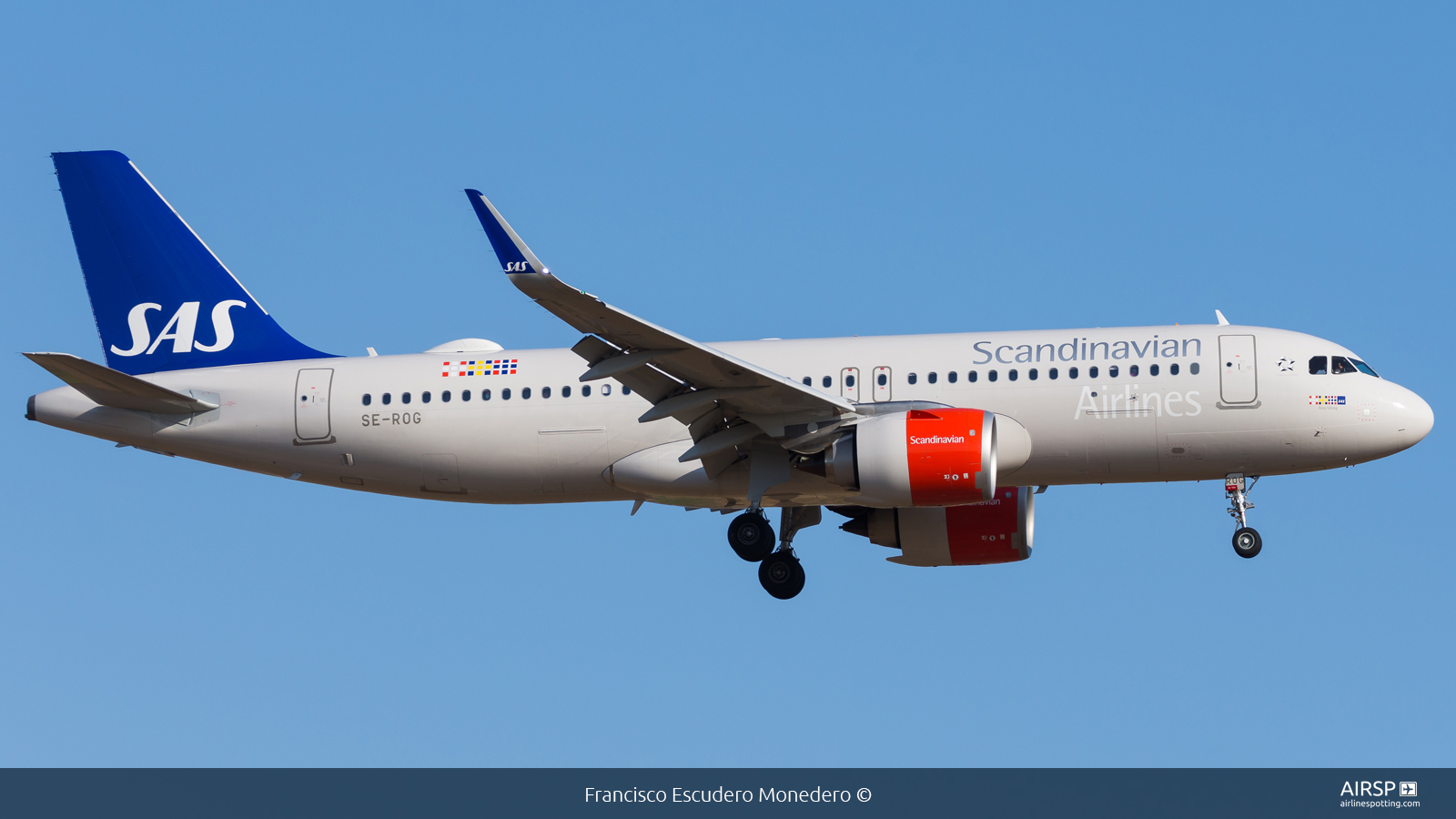SAS Scandinavian Airlines  Airbus A320neo  SE-ROG