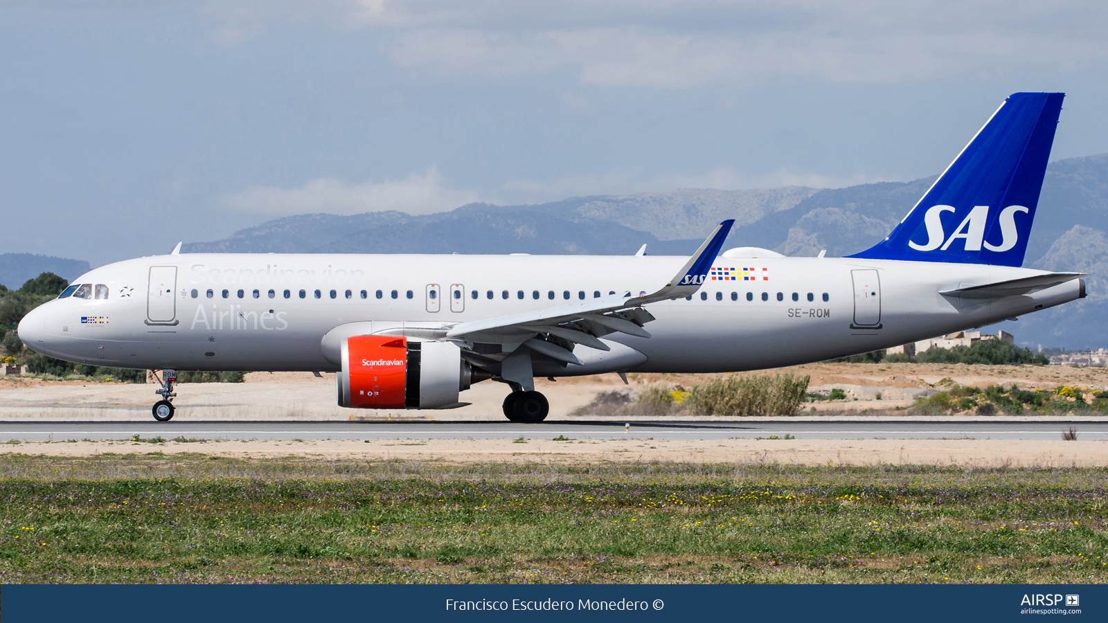 SAS Scandinavian Airlines  Airbus A320neo  SE-ROM