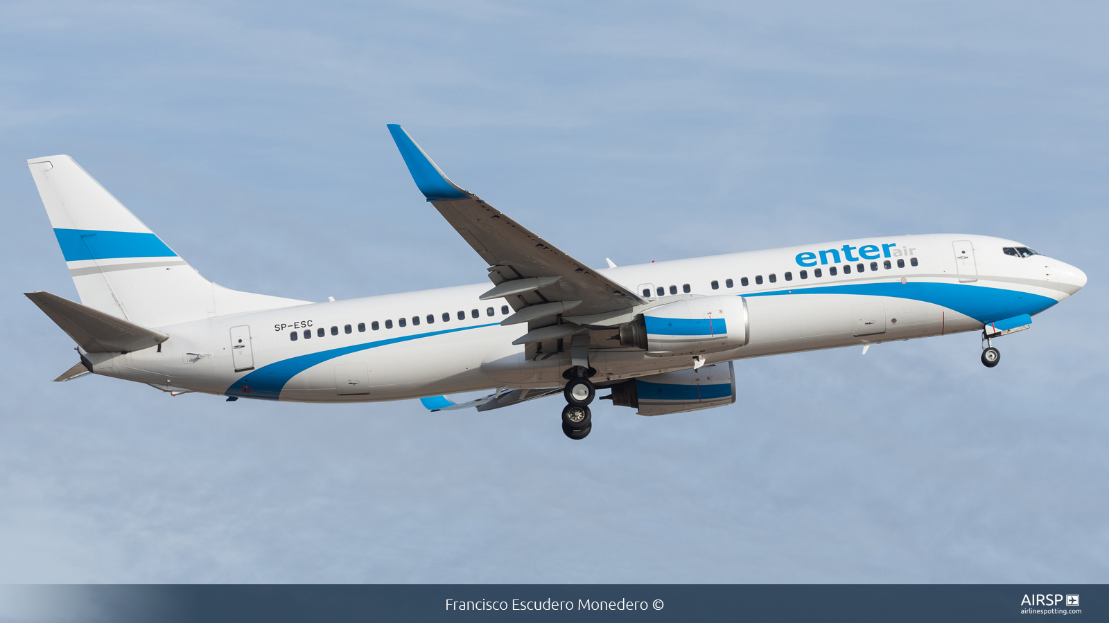 Enter Air  Boeing 737-800  SP-ESC