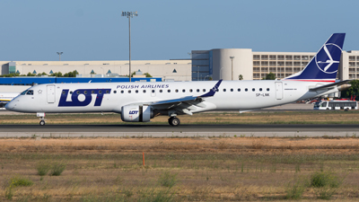 LOT Polish Airlines