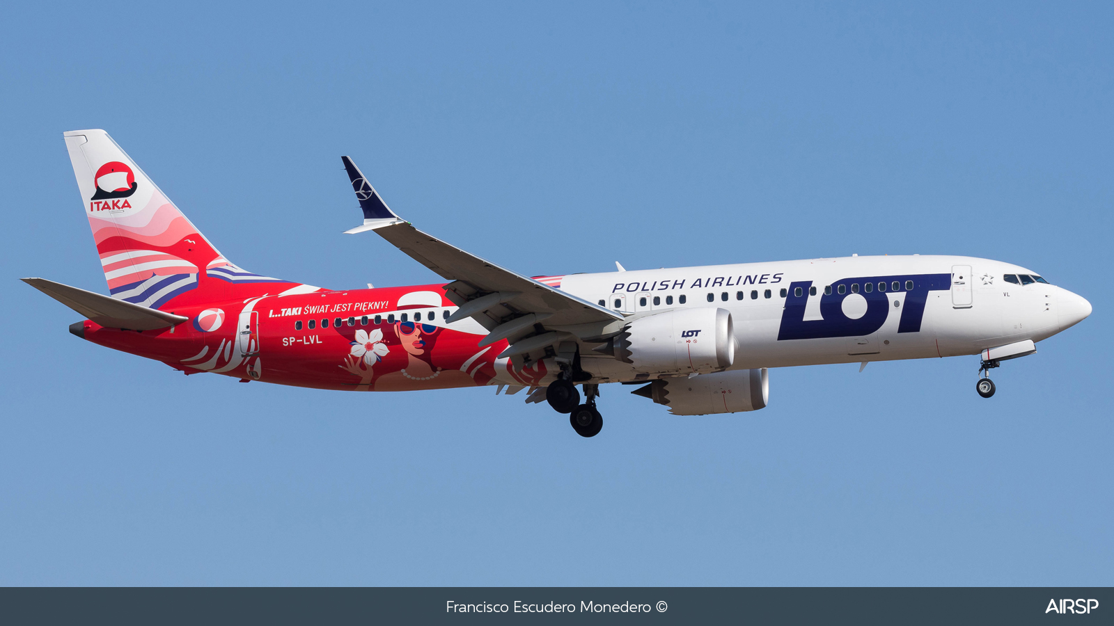 LOT Polish Airlines  Boeing 737 Max 8  SP-LVL
