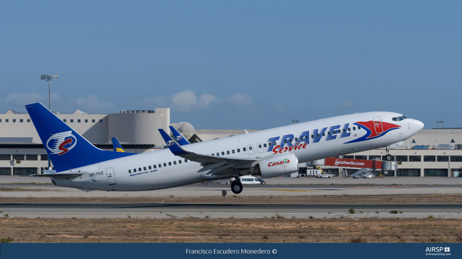 Travel Service  Boeing 737-800  SP-TVZ