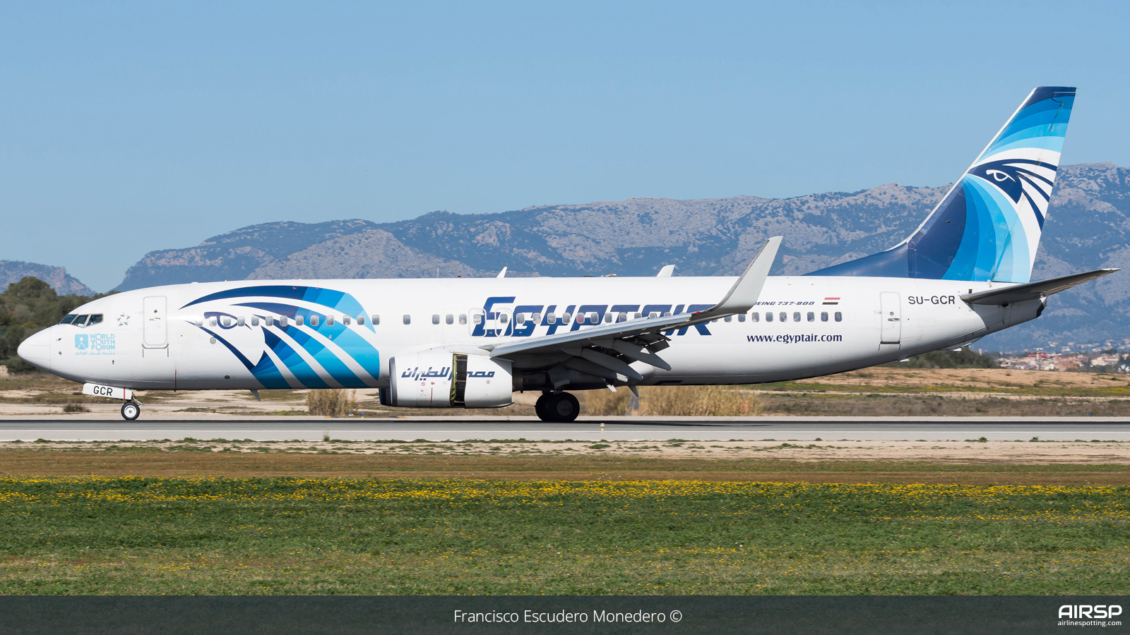 Egyptair  Boeing 737-800  SU-GCR