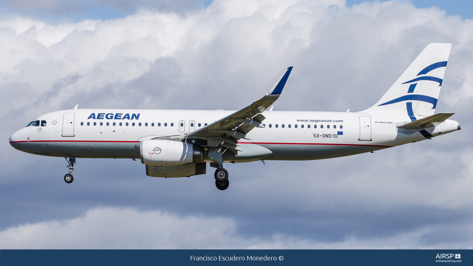 Aegean Airlines  Airbus A320  SX-DND