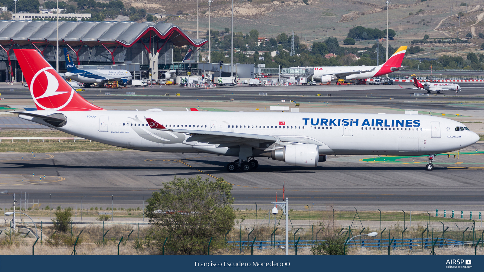 Turkish Airlines  Airbus A330-300  TC-JOI