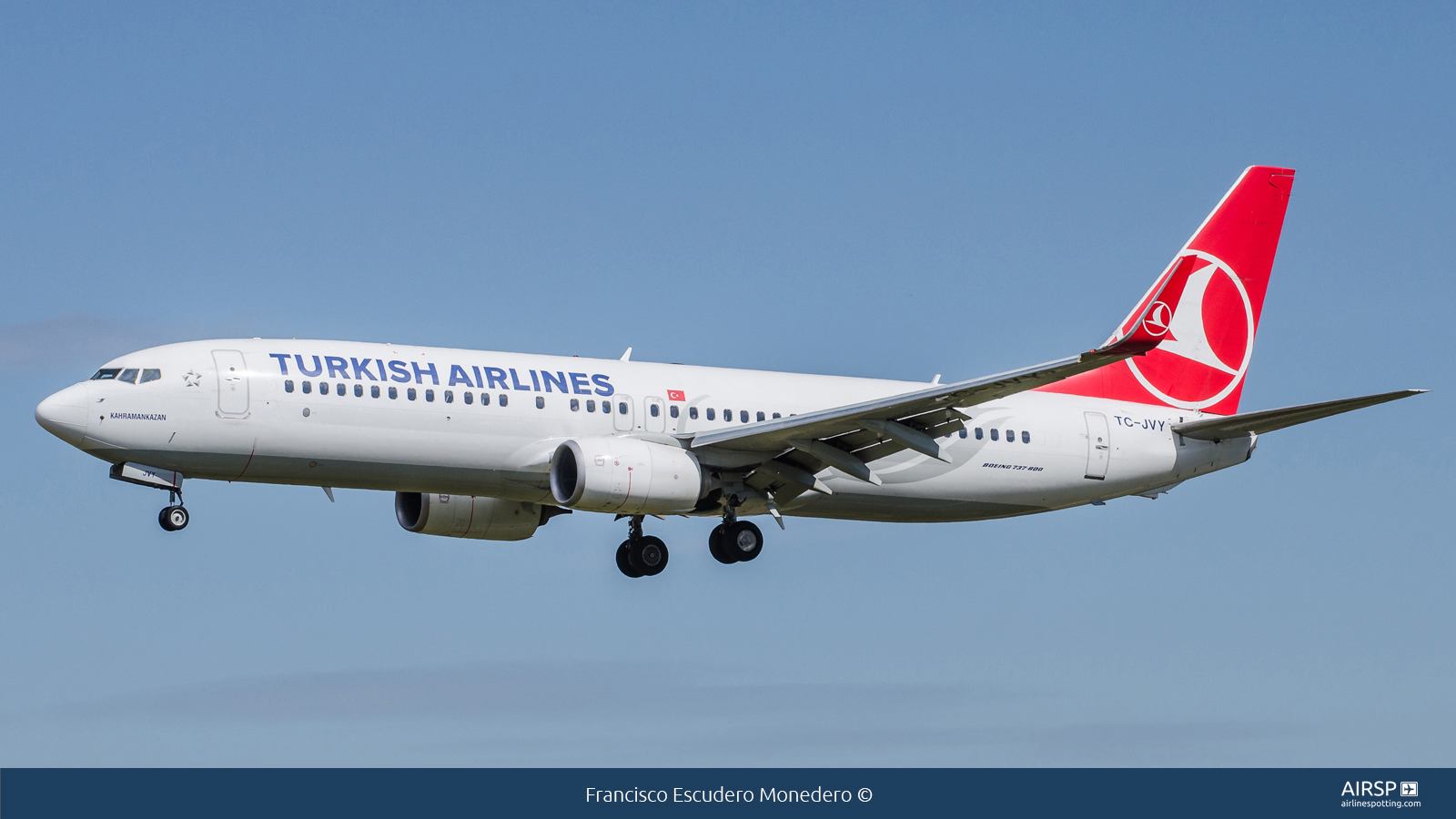 Turkish Airlines  Boeing 737-800  TC-JVY