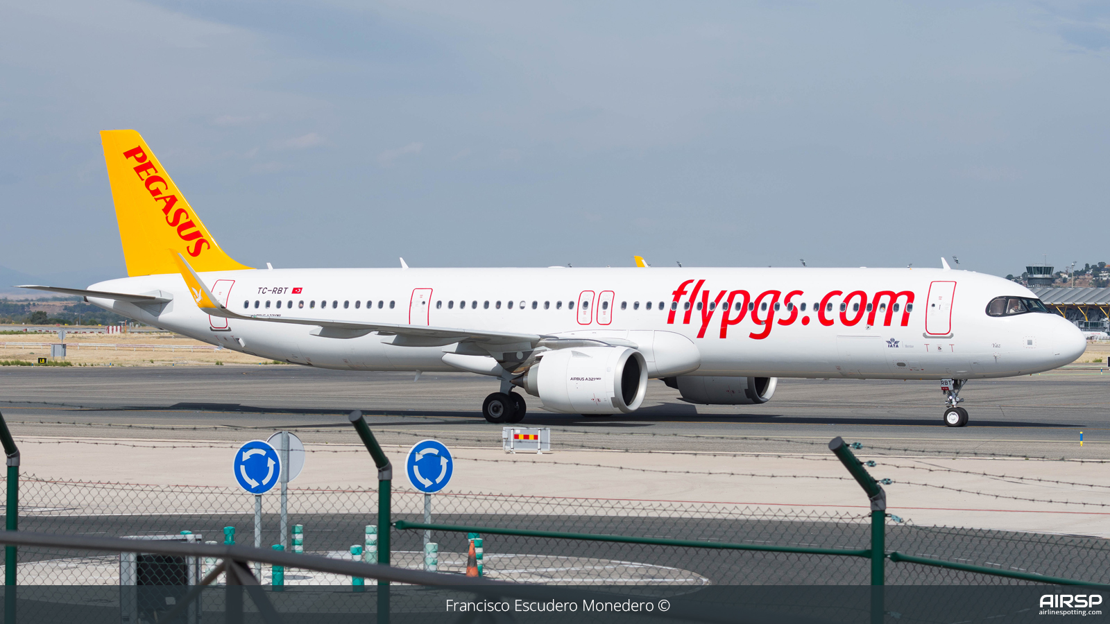Pegasus Airlines  Airbus A321neo  TC-RBT