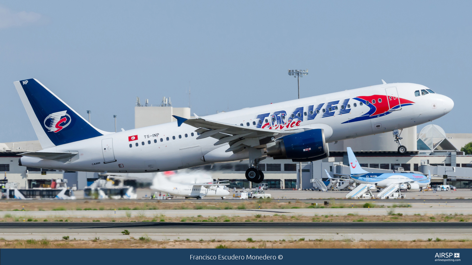 Travel Service  Airbus A320  TS-INP