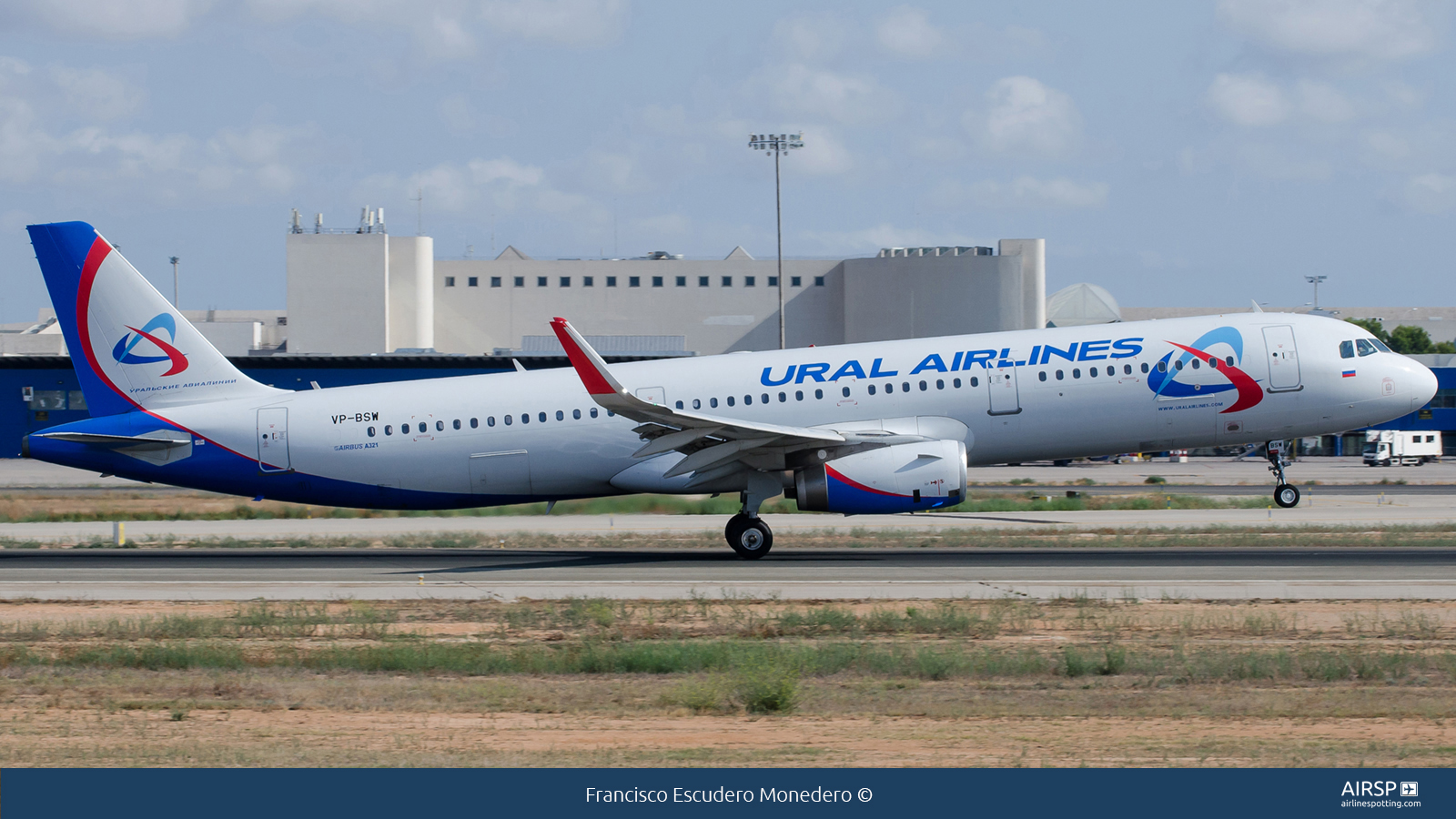 Ural Airlines  Airbus A321  VP-BSW