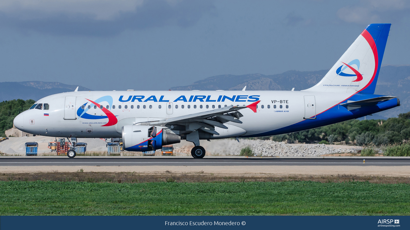 Ural Airlines  Airbus A319  VP-BTE