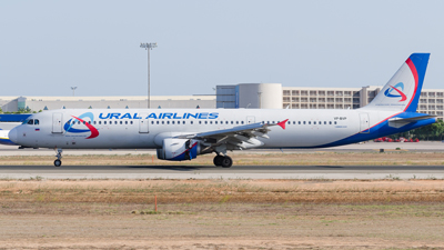 Ural Airlines Airbus A321