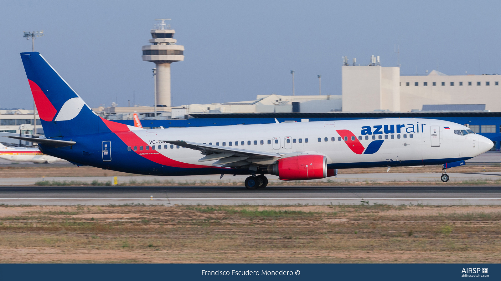 Azur Air  Boeing 737-800  VQ-BAL