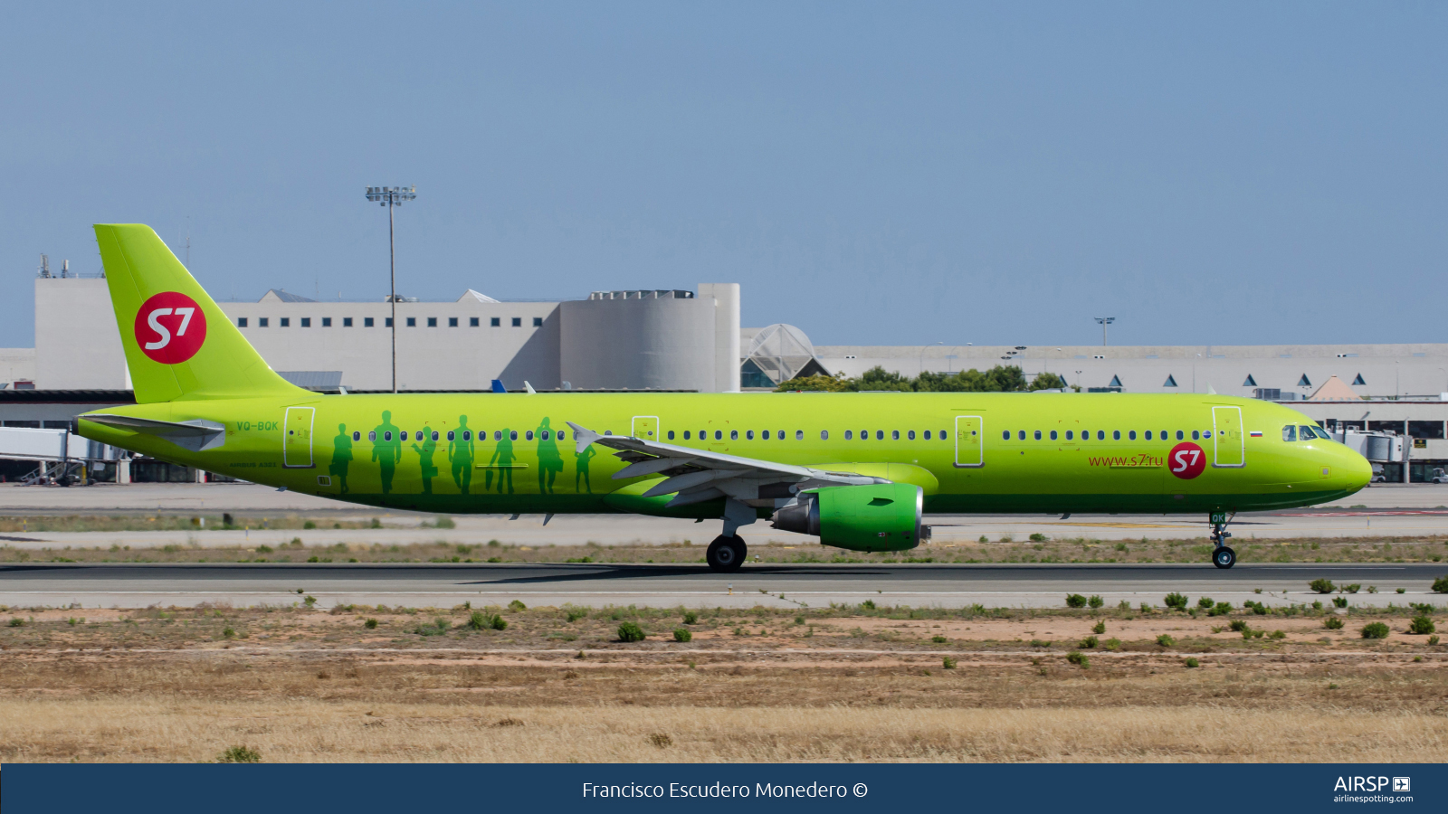 S7 Airlines  Airbus A321  VQ-BQK