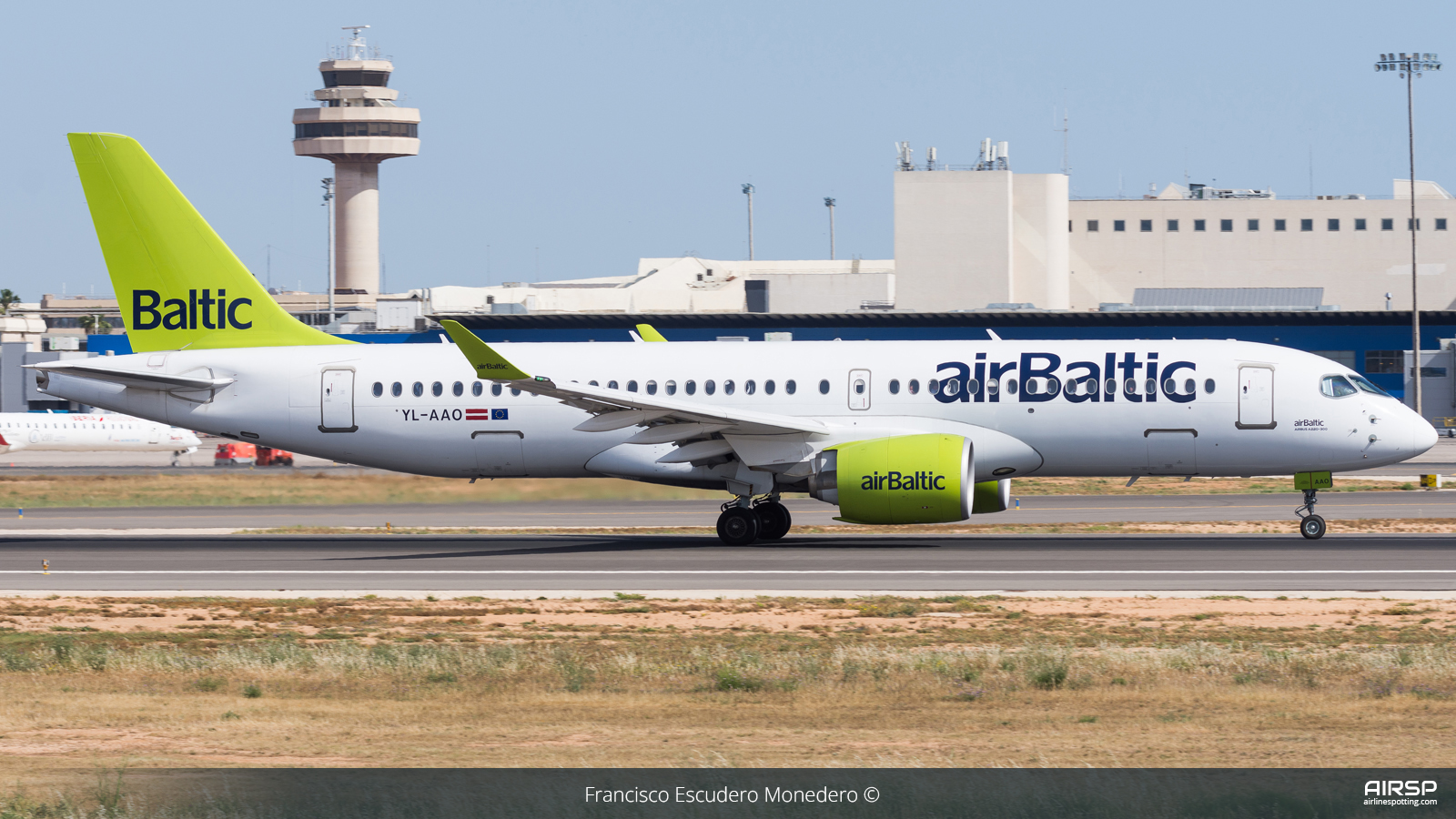 Air Baltic  Airbus A220-300  YL-AAO