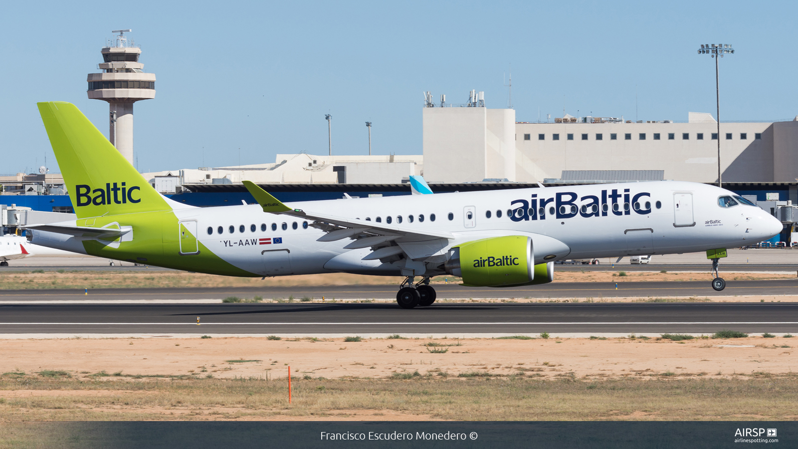 Air Baltic  Airbus A220-300  YL-AAW