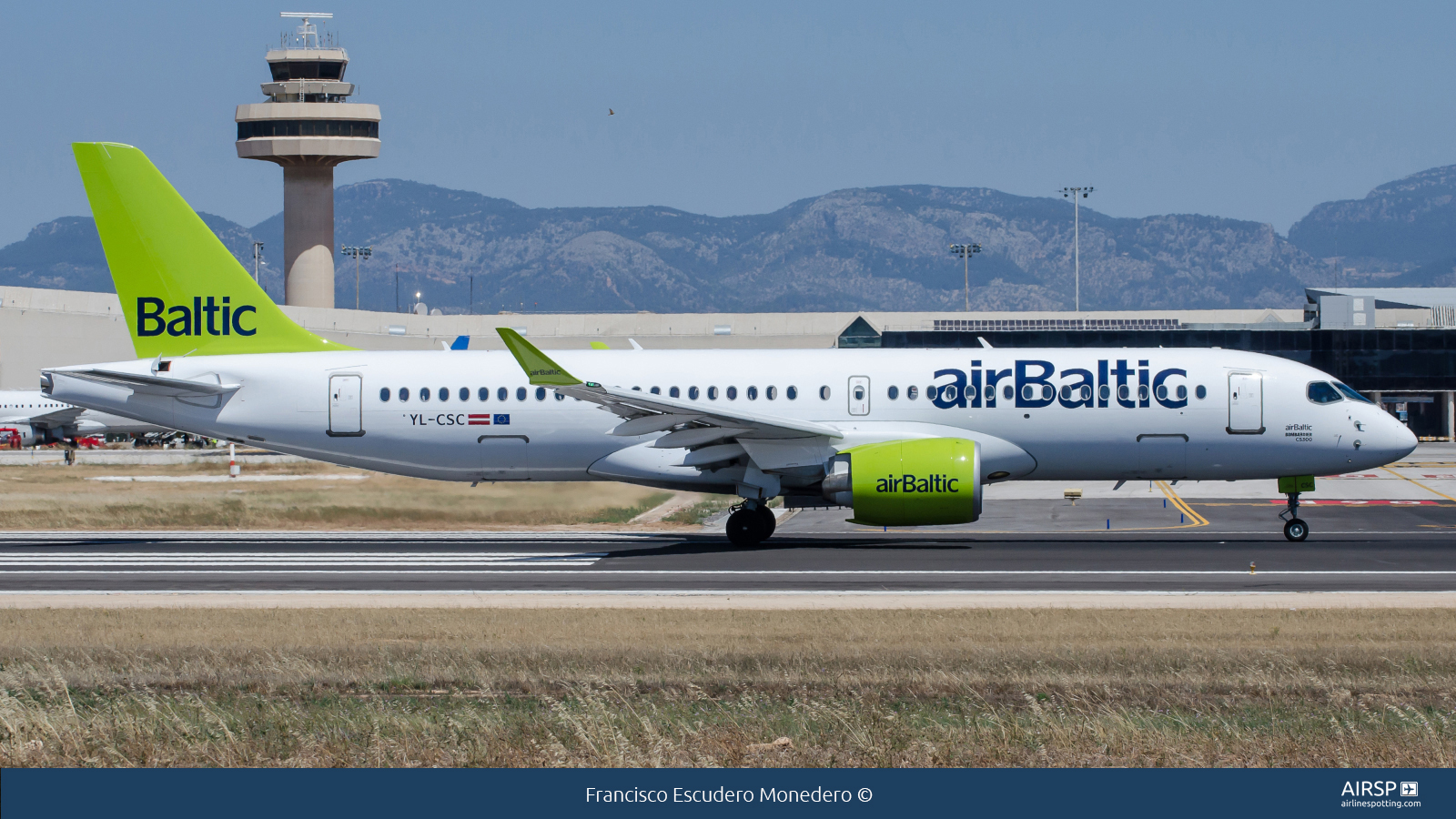 Air Baltic  Airbus A220-300  YL-CSC