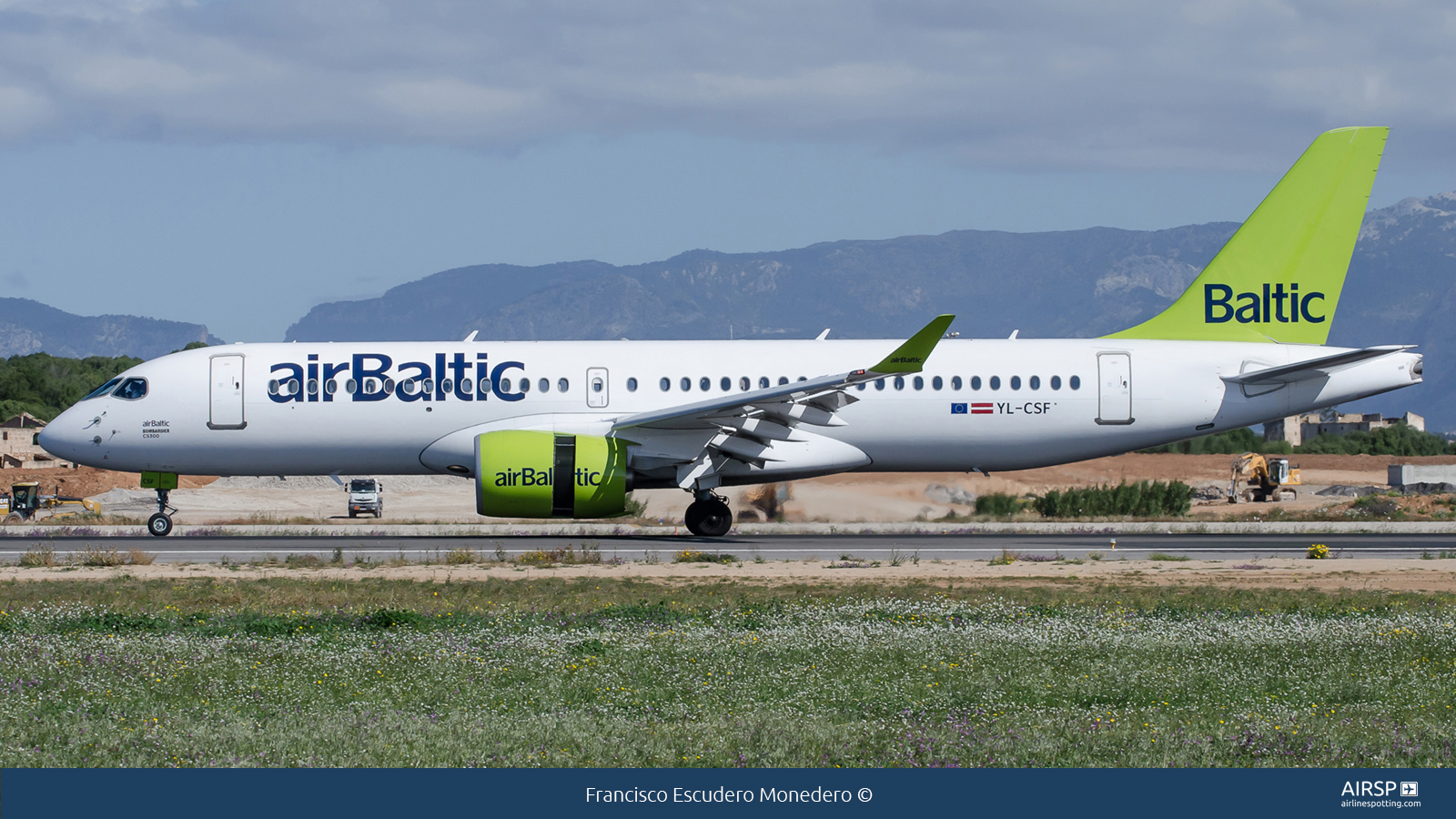 Air Baltic  Airbus A220-300  YL-CSF