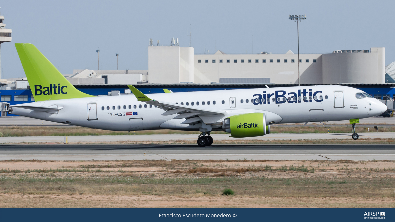 Air Baltic  Airbus A220-300  YL-CSG