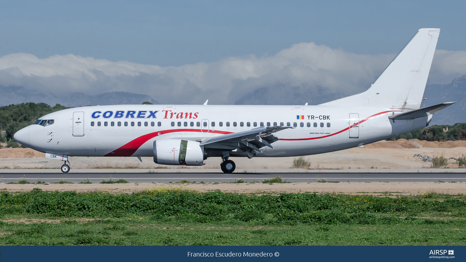 Cobrex Trans  Boeing 737-300  YR-CBK