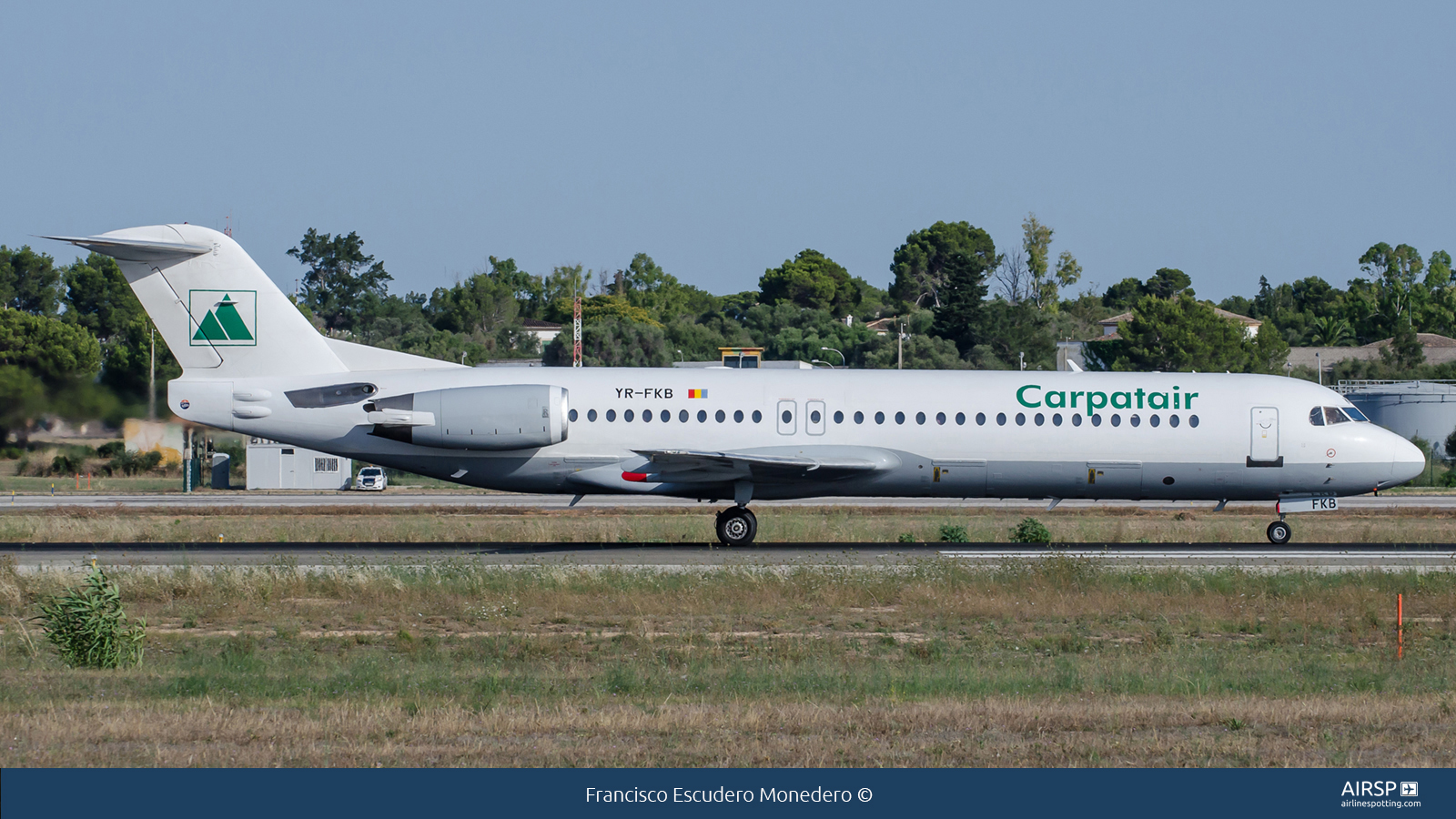 Carpatair  Fokker F-100  YR-FKB