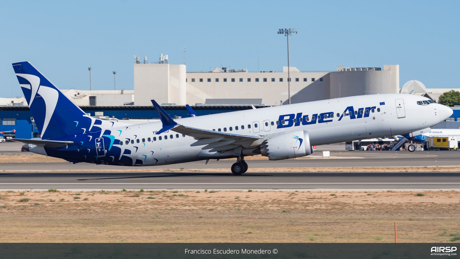 Blue Air  Boeing 737 Max 8  YR-MXD