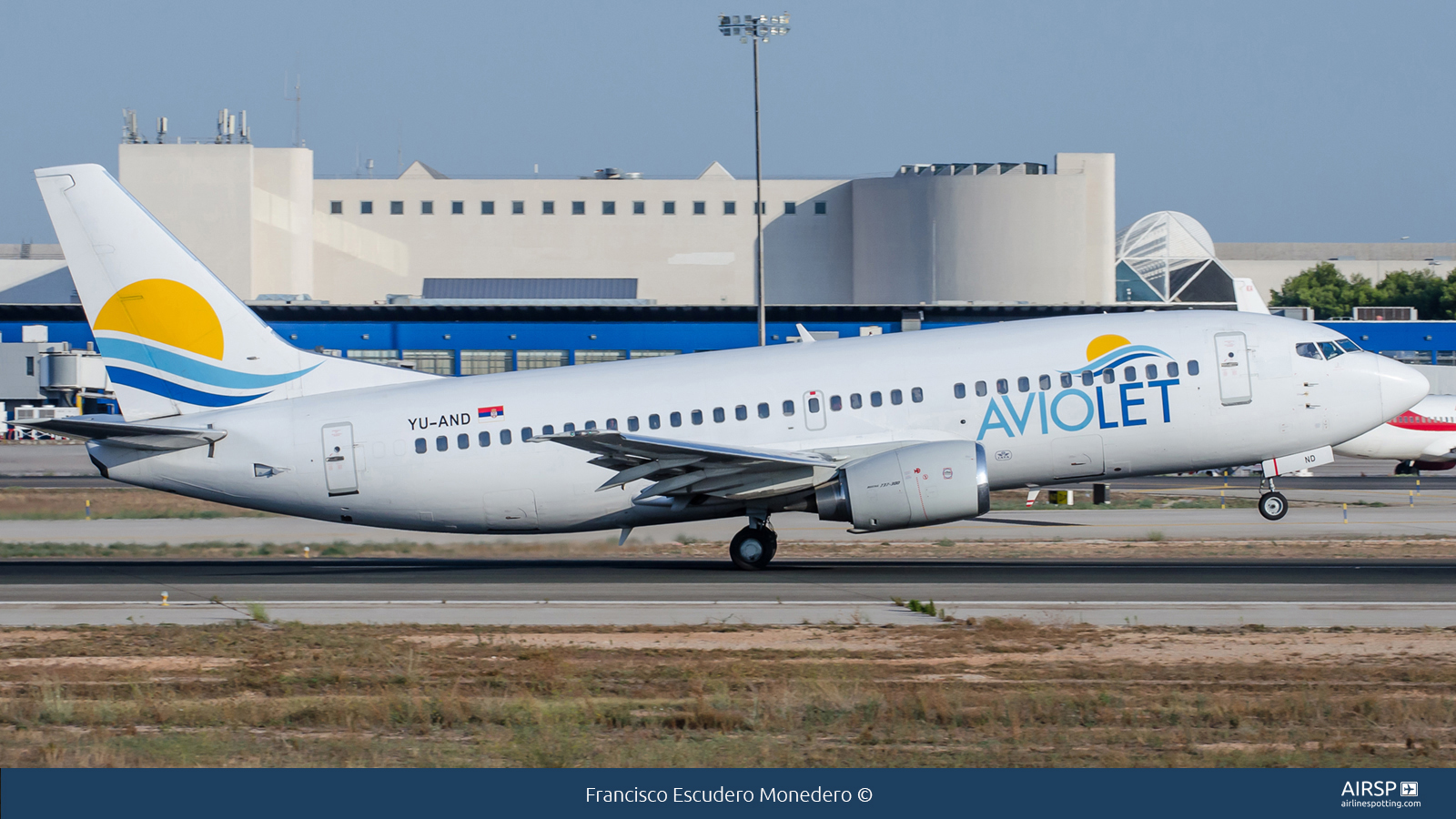 Aviolet  Boeing 737-300  YU-AND