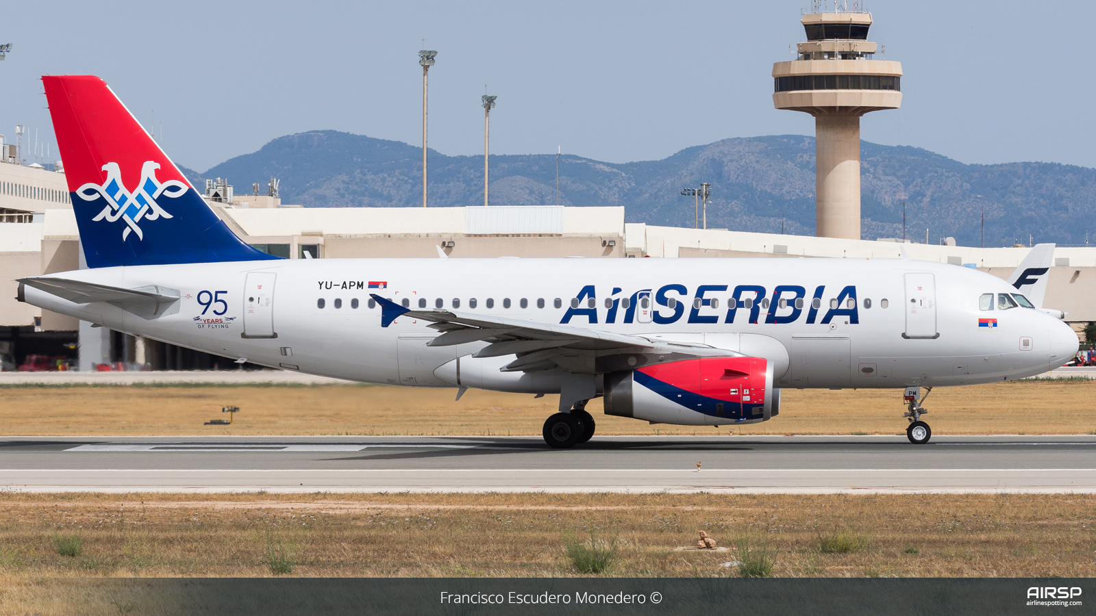 Air Serbia  Airbus A319  YU-APM